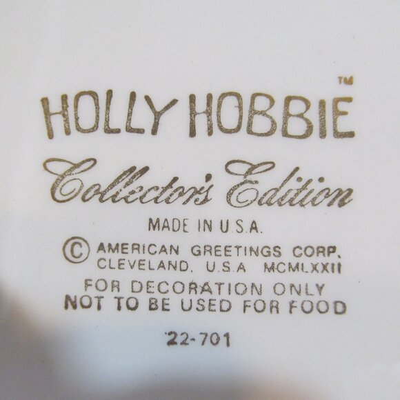 Holly Hobbie Collector's Edition Plate 1972 Happiness is Found in Little Things - Picture 7 of 7
